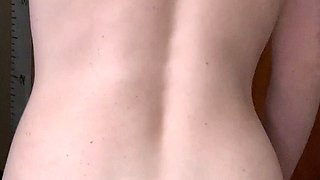 Natural brunette solo toying