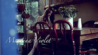 Martina Violet - Milking & Squirting Orgasm