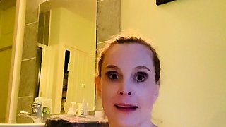 Webcam milf with breast milk live hardcore masturbate