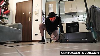 Amorous amateur at italian trailer