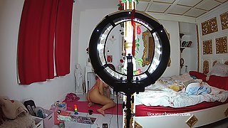 Lantaland - Supah Sizzling Honey Frolicking With Her Fucktoy And Vag On Webcam
