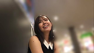 336KNB-395　【もちすべ肌】こんなに気持ちいいセックスがあったんだ。ザコち●ぽには興味ないので、おっきいのだけください///