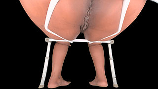 Hot Ebony "p" Vol. 9 - 'milfenpissen' - Ebony MILF Chase Toilet POV