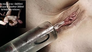 Blonde emo amateur solo masturbation