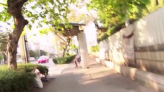 Amateur Thai teen hottie picked up for sex by two strangers