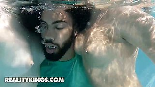 Fiona Frost and kira perez feed each other before thrusting the delivery guy into the pool - reality kings