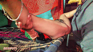 The real wife and husband desi sex video , doggy style sex indian women in home