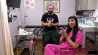 Selena Sativa Gets a Naughty Gyno Exam – Missionary Medical Fetish