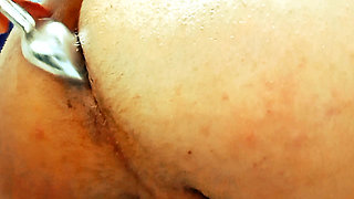 I Put The Plug In My Hot And Juicy Ass