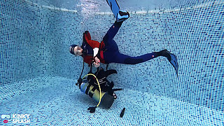 Underwater Scuba Strip Challenge & Vibe Climax