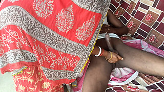 Desi wife dopahar mein Aakar land chusa aur Pani nikala