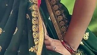 Indian Bhabhi Fucked in Saree by Devar