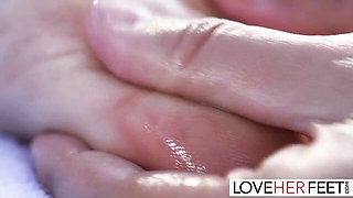 Extravagant Adria Rae and Lexi Luna - adria rae xxx - Love Her Feet