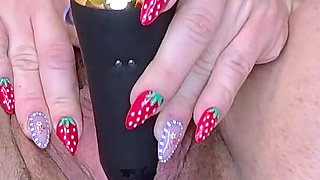 Lunaxscorpia Fucks Herself Deep with Magic Wand, Pees & Cums with Fat Head - Real Piss Orgasm in Cow Print