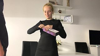 Tattooed hottie Mark pumps teen blonde's juicy lips in the kitchen