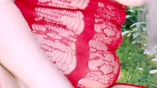 Riding a Dildo Squirt