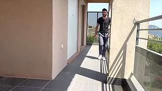 Alyson, a very vicious Italian guide - Jacquie et Michel TV