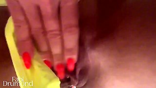 Ash-blonde COUGAR demonstrates off her fresh bathing suit, touching her PHAT PLEASURE BUTTON in your face – Fabi Drumond