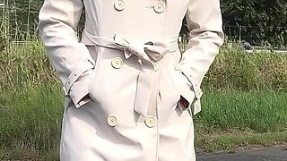 Wtf!! Fuckdate in the Middle of the Main Road!!