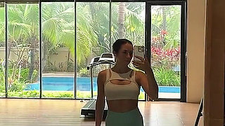 Sexy Workout, Jumping on a Ball, Tits Flash in a Public Gym