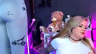 Vulva rubbing close up with blonde handling monster dildo