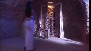 Blonde Hot MILF Seduced a Black Man Before She Suck a Monster Cock