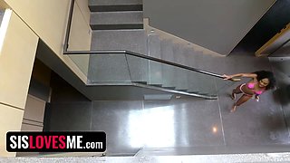 Sislovesme - little ebony stepsister scarlit scandal caught by creepy step-brother fingering in tub