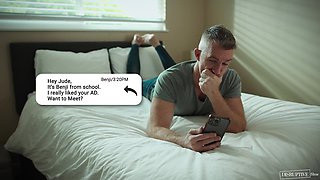 DEVIANTS Nick Fitt Lets Go of Past With Rough & Kinky H