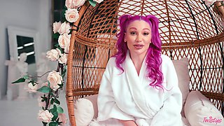 Glamour babe Lily Lou crazy adult video