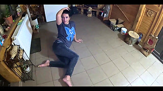 Tight Jeans Dance Slut Gagging Facefuck & Cum on My Tangas