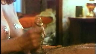 Brunette amateur slut fucking hardcore and taking facial