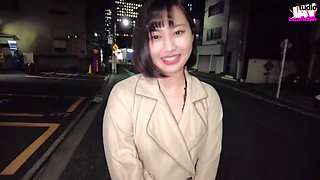 General Ripple - a Sensitive Cutie Shows Her No-hands Trick on a City Acme Walk Chapter-5