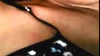 Horny Thai Amateur Sa Masturbates on Webcam