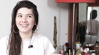 Clit rubbing porn with enticing baby girl from Ersties