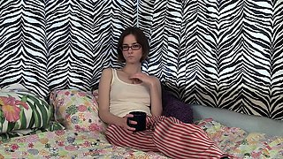 Webcam milf with breast milk live hardcore masturbate