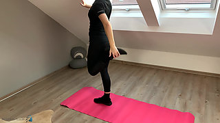 Business woman trains in gym to stay fit
