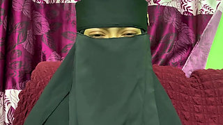 My favorite sexy Desi Bhabhi wants to fucking with me