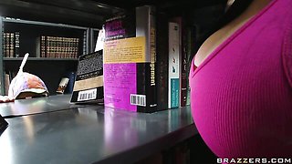 Stunning silicone tits model Audrey Bitoni jumps on a huge boner