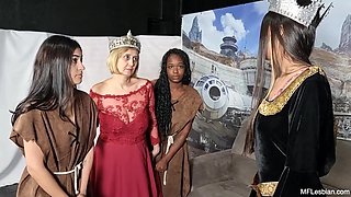 Sucking The MILF Queen's Ass