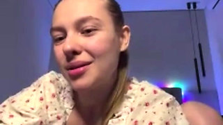 Wow! She Fingering Anal While I Working