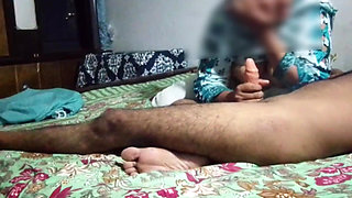 Bhabhi ko me hai la sakta hu