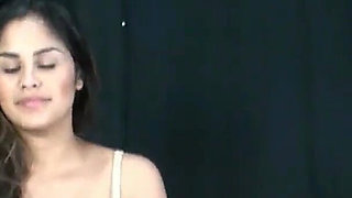 7 Month Pregnant Latina’s First Video