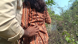 College couples enjoying outdoor fucking