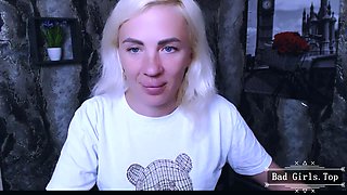 Skinny Big-Tits Blonde Milf Performs Solo Webcam