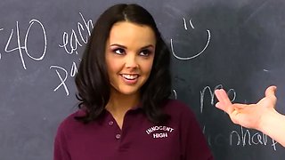 Teen Babe Lets Me Enjoy Her Perky Tits And Juicy Pussy If I