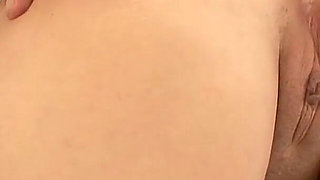 19 Year Old Slut Heather Lee's First Anal!