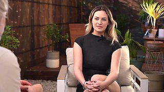 An improvised show that ends in an exceptional orgy... - Jacquie et Michel TV