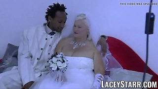 Laceystarr - granny bride fed with sperm after big black cock banging