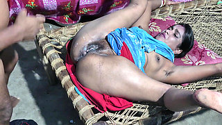 My Tuition Teacher Fucking His Student Sonali Das,she Is Very Happy Fucking Her Virginity by Her Teacher