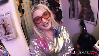 Slutty Leya Falcon's big tits action